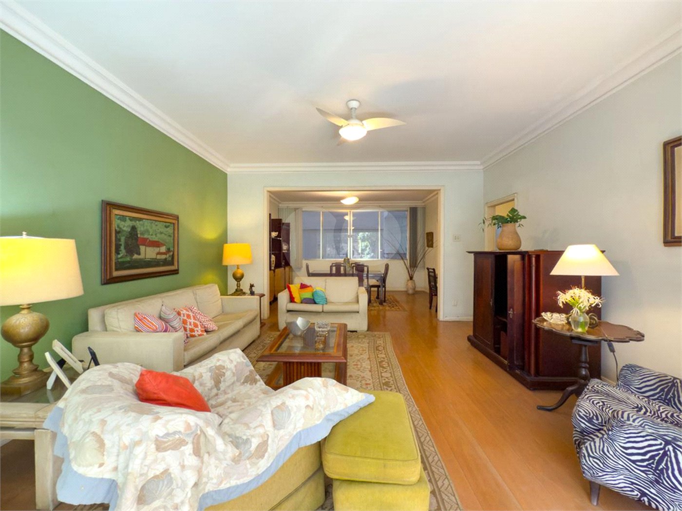 Apartamento à venda com 3 quartos, sendo 1 suíte,  em Copacabana, Rio de Janeiro, RJ