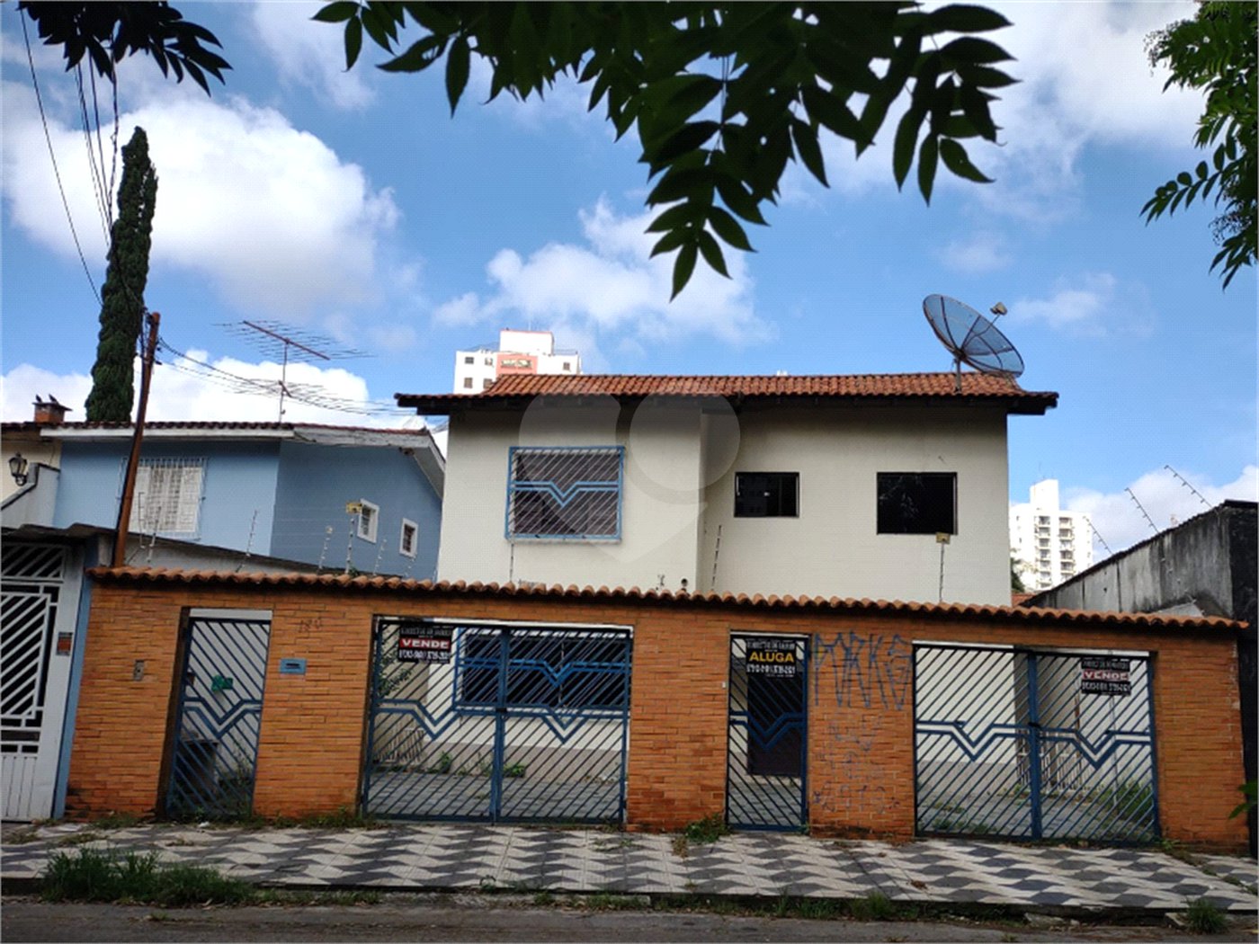 Sobrado à venda com 3 suítes em Jardim Vazani, São Paulo, SP