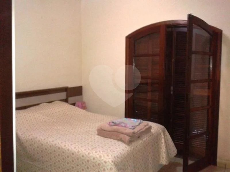 Sobrado à venda com 3 quartos, sendo 1 suíte, em Vila Gustavo, São Paulo, SP