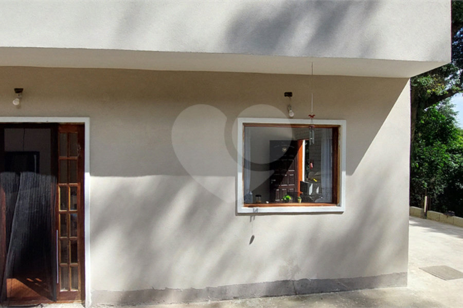 Casa à venda com 2 quartos no condomínio Sausalito, Mairiporã - SP