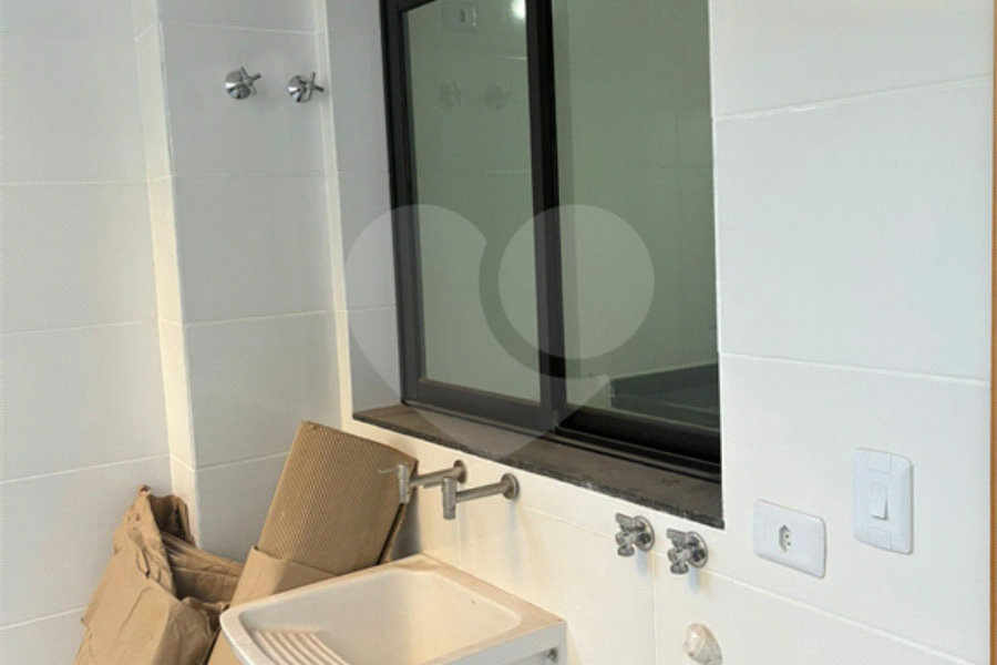 Sobrado para alugar com 3 quartos, sendo 2 suítes, em Freguesia do Ó, São Paulo, SP