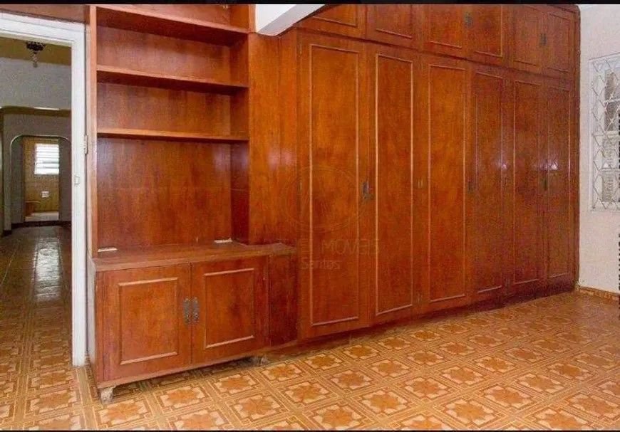 Casa/ Sobrado Amplo no Boqueirão/ Santos/SP