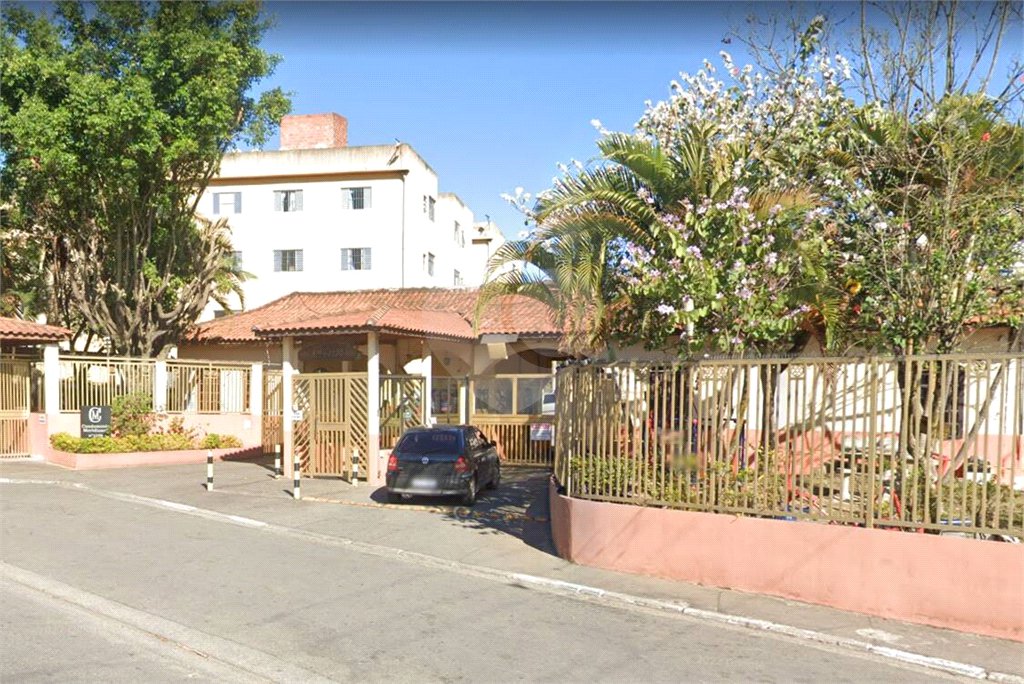 Apartamento à venda com 2 quartos em Parque São Francisco, Ferraz de Vasconcelos, SP