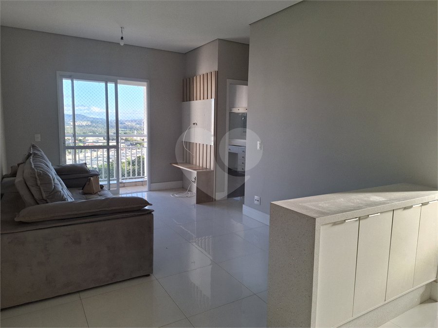 Apartamento à venda com 2 quartos, sendo 1 suíte,  em Vila Suissa, Mogi das Cruzes, SP