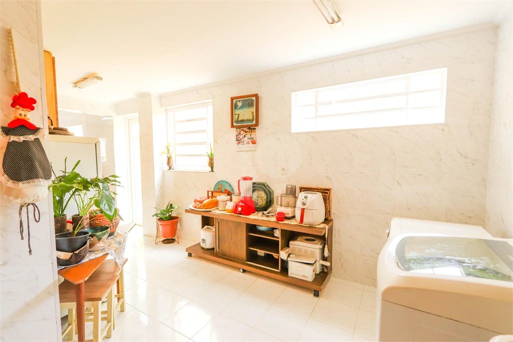 Casa à venda com 4 quartos, sendo 1 suíte, em Jardim Franca, São Paulo, SP