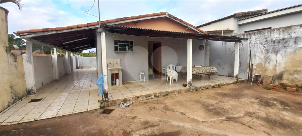 Casa à venda com 2 quartos em Jardim Fogaça, Itapetininga, SP