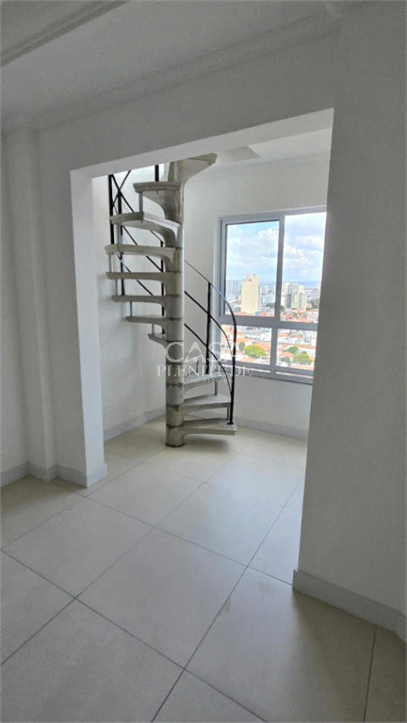 Duplex à venda com 2 quartos, sendo 1 suíte, no Centro, Sorocaba, SP