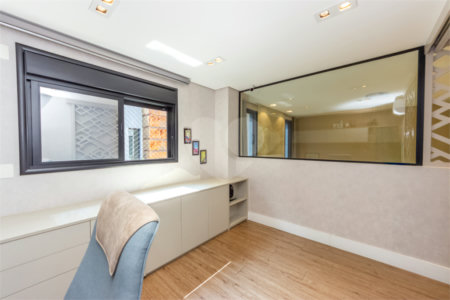 Casa à venda com 3 suítes no condomínio Reserva 8, São Paulo - SP