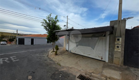 Casa à venda com 4 quartos em Loteamento Residencial Eduardo Abdelnur, São Carlos, SP