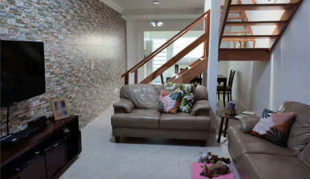 Casa à venda com 3 quartos, sendo 2 suítes,  em Vila Marari, São Paulo, SP