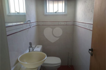 Sobrado à venda com 3 suítes em Vila Nova Mazzei, São Paulo, SP