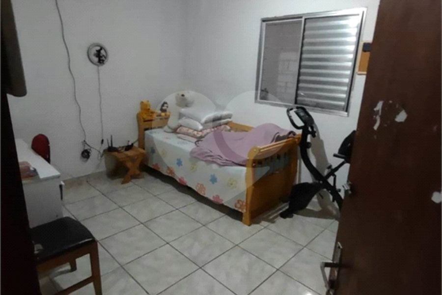 Casa à venda com 4 quartos, sendo 1 suíte, em Tucuruvi, São Paulo, SP