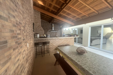 Casa à venda com 3 suítes no condomínio Lago da Serra, Araçoiaba da Serra - SP