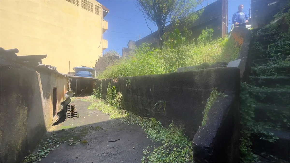Terreno à venda em Jardim Rizzo, São Paulo, SP