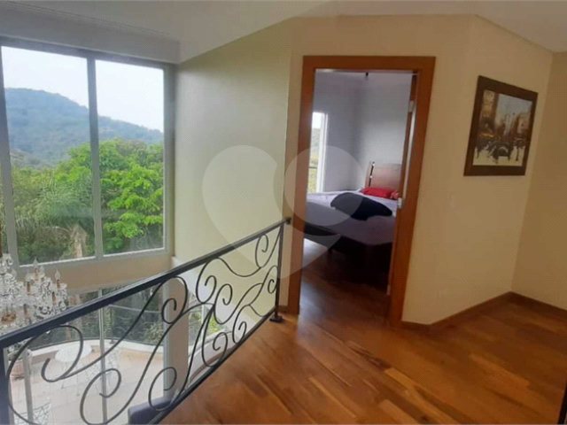 Condomínio à venda com 3 suítes em Caraguatá, Mairiporã, SP