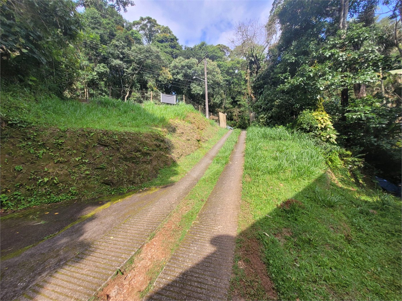 Casa Térrea à venda com 2 quartos, sendo 1 suíte, em Serra da Cantareira, Mairiporã, SP
