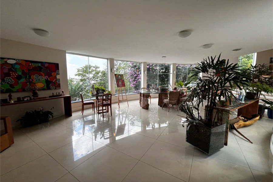 Casa à venda com 5 suítes em Tremembé, São Paulo, SP