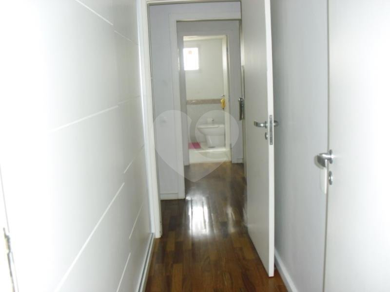 Cobertura à venda com 4 quartos, sendo 3 suítes, em Campo Belo, São Paulo, SP