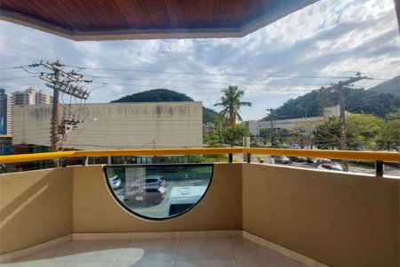 Apartamento Residencial à venda, Enseada, Guarujá - AP0900.