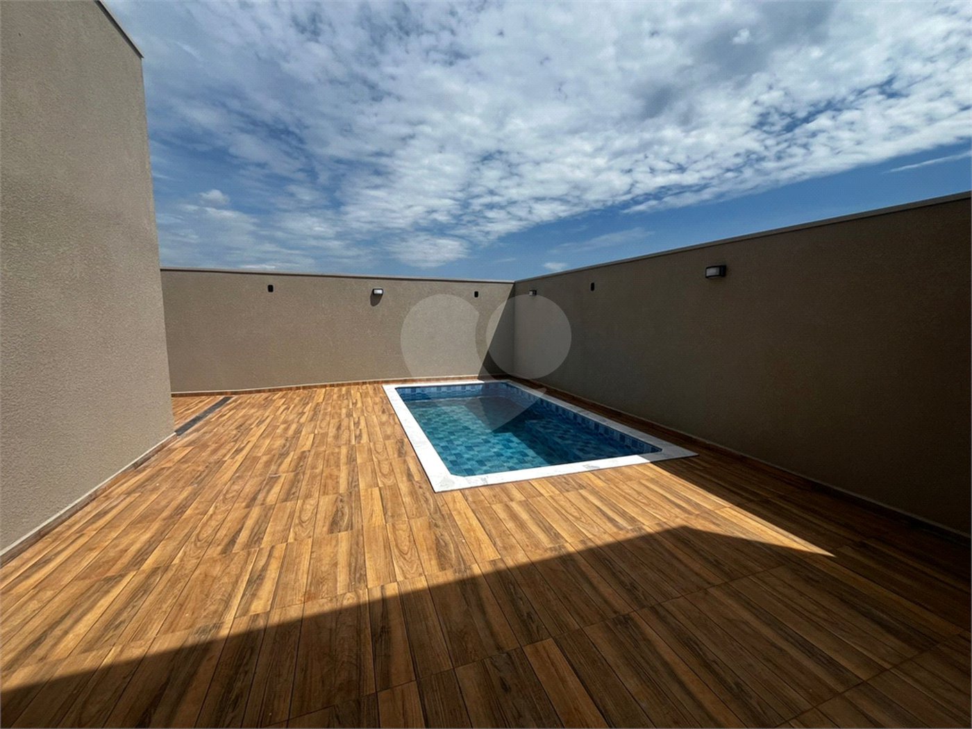 Casa à venda com 3 quartos, sendo 1 suíte, em Terras de Santo Antônio, Itapetininga, SP