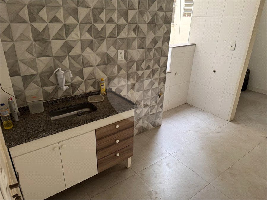 Apartamento à venda com 3 quartos em Praça da Bandeira, Rio de Janeiro, RJ