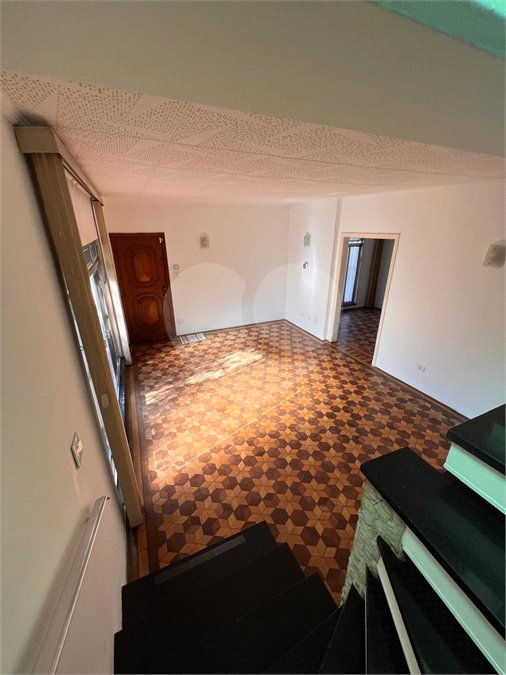 Sobrado à venda com 3 quartos, sendo 1 suíte, em Planalto Paulista, São Paulo, SP