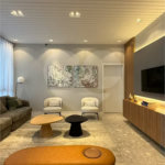 Indaiatuba- Sp - Edificio Athmosfera- R$ 1.800.000,00 - andar alto - 130,00 ms de area util - 3 suites, lavabo, sala 2 ambientes, 3 vagas de garagens - Area de lazer - Brinquedoteca - Piscina - Portão eletrônico - Portaria 24hs - sala de ginástica - Salão de festas - Salão de jogos - Cinema