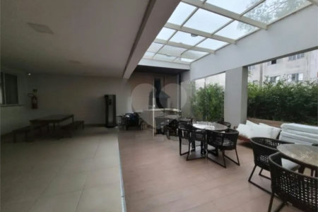 Apartamento à venda com 3 quartos, sendo 2 suítes, em Cambuci, São Paulo, SP