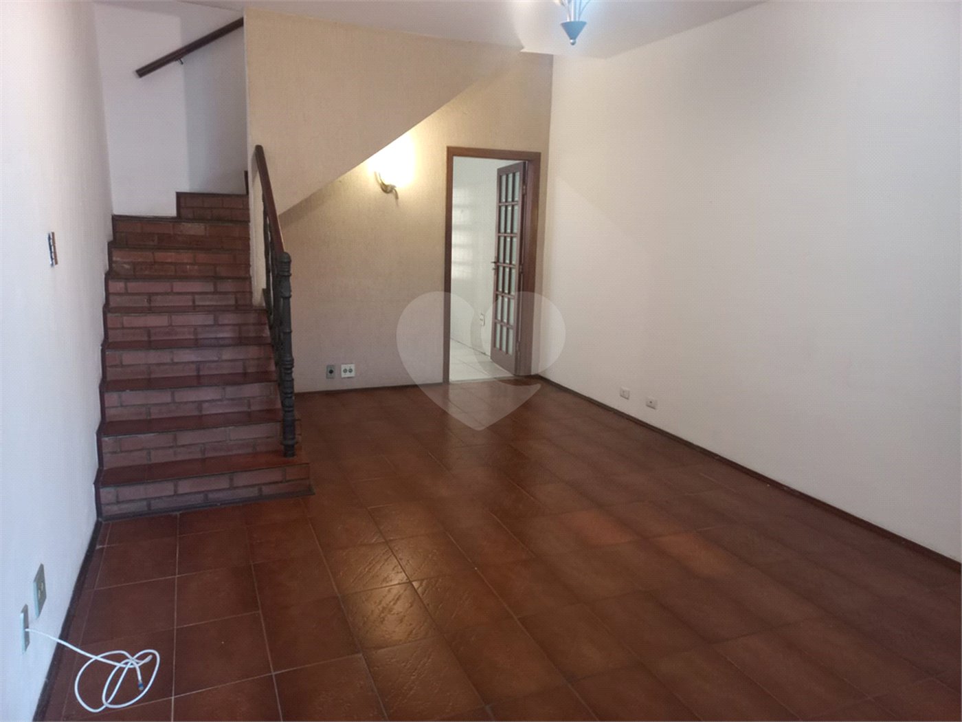 Sobrado para alugar com 2 quartos, sendo 1 suíte,  em Água Fria, São Paulo, SP
