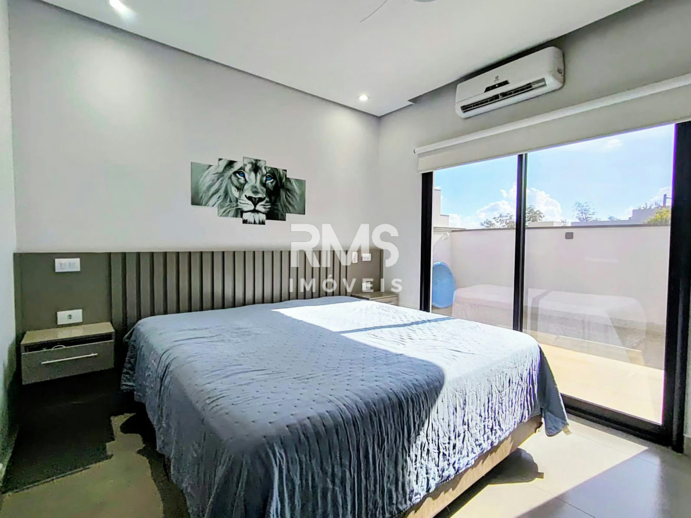 Casa à venda com 3 quartos, sendo 1 suíte, no condomínio Residencial Mont Blanc, Itu - SP
