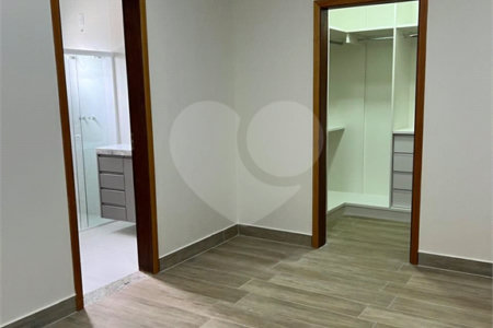 Casa à venda com 3 suítes no condomínio Palmeiras Imperiais, Salto - SP