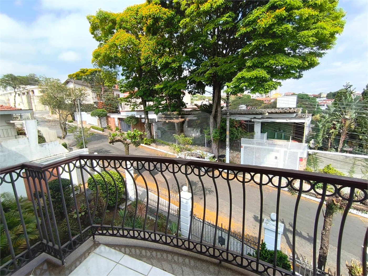 Sobrado para alugar com 4 quartos, sendo 2 suítes, em Jardim França, São Paulo, SP