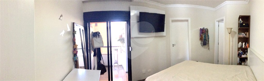 Apartamento à venda com 3 quartos, sendo 1 suíte,  em Vila Santo Estevão, São Paulo, SP
