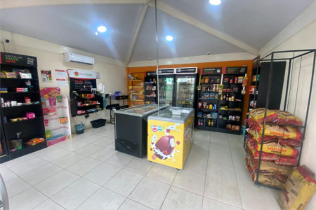 Casa à venda com 2 quartos no condomínio Vila Del Rey, Sorocaba - SP