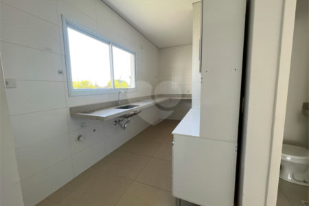 Casa à venda com 3 quartos, sendo 1 suíte, em Jardim Semiramis, Cotia, SP