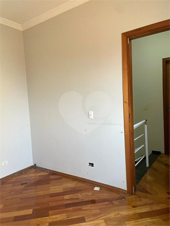 Casa à venda com 3 quartos, sendo 1 suíte,  no condomínio Palm Residence, Santo André - SP