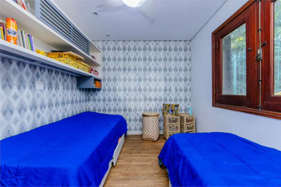 Casa à venda ou para alugar com 4 quartos, sendo 3 suítes,  no condomínio Da Serra, São Paulo - SP