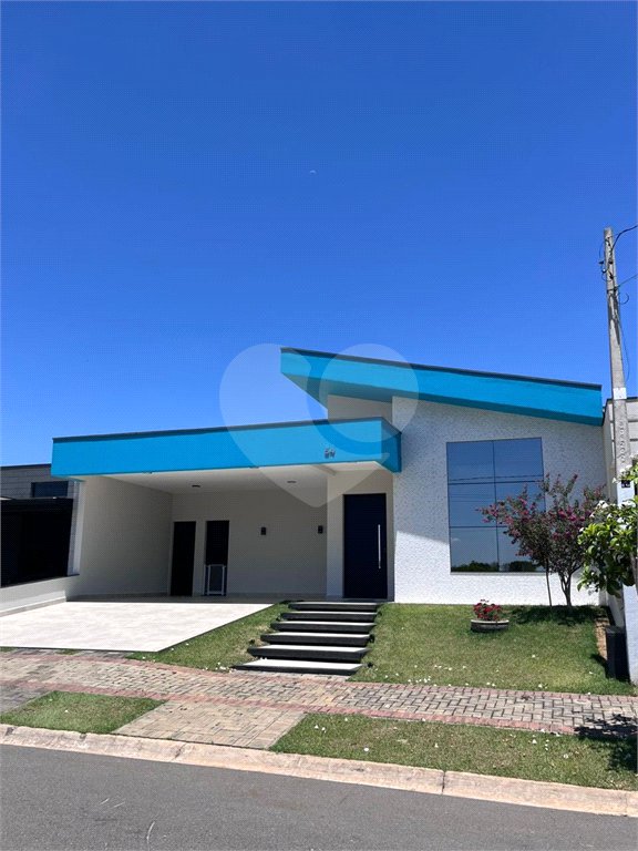 Casa à venda com 3 quartos, sendo 1 suíte, no condomínio Cond Laguna, Indaiatuba - SP
