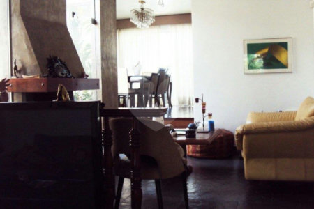 Sobrado à venda com 3 quartos, sendo 1 suíte, em Jardim Prudência, São Paulo, SP