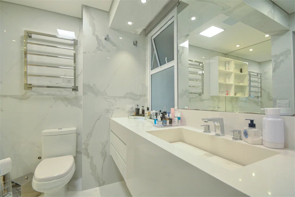 Apartamento à venda com 3 suítes em Jardim Fonte do Morumbi, São Paulo, SP