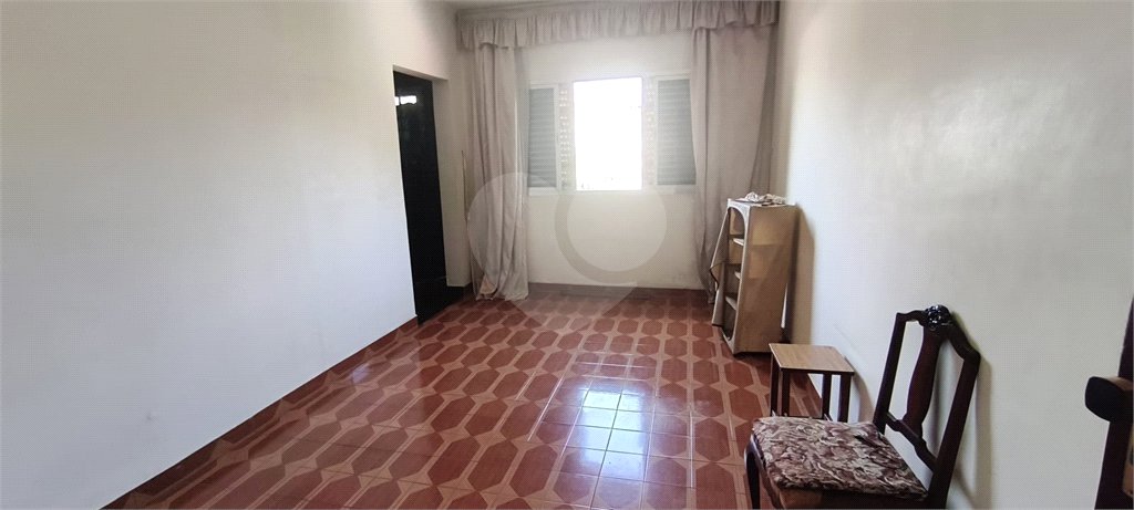 Casa para alugar com 6 quartos, sendo 2 suítes,  em Vila São João, Guarulhos, SP