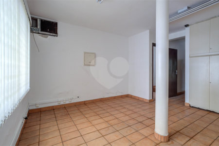 Casa à venda ou para alugar com 13 quartos em Chácara Santo Antônio (zona Sul), São Paulo, SP