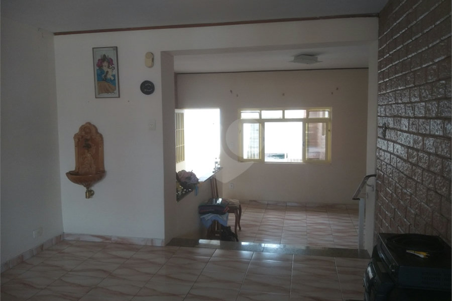Casa à venda com 2 quartos, sendo 1 suíte, em Vila Gustavo, São Paulo, SP