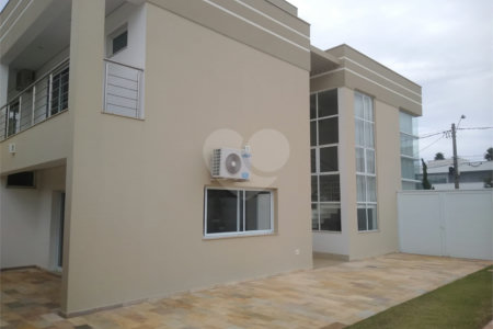 Casa à venda com 4 quartos, sendo 2 suítes,  no condomínio Damha Iii, São Carlos - SP