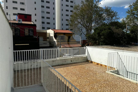 Casa à venda com 3 quartos, sendo 1 suíte, em Parque do Colégio, Jundiaí, SP