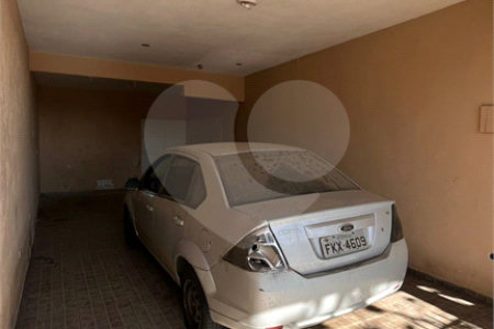 Sobrado à venda com 3 quartos, sendo 1 suíte, em Jardim Dois Corações, Sorocaba, SP