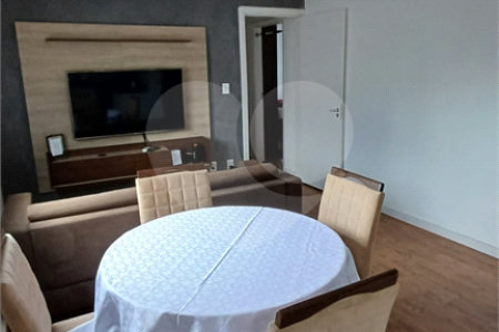 Apartamento à venda com 2 quartos em Santo Amaro, São Paulo, SP