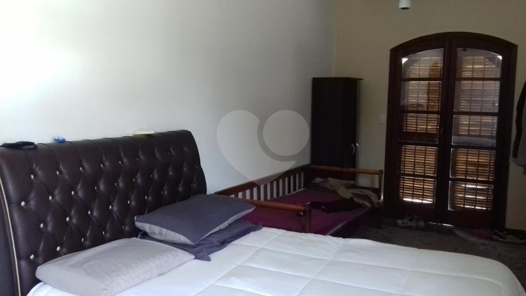 Sobrado à venda com 4 quartos, sendo 2 suítes, em City Recanto Anastácio, São Paulo, SP