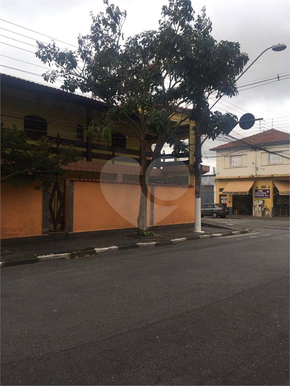Casa à venda com 4 quartos em Calmon Viana, Poá, SP