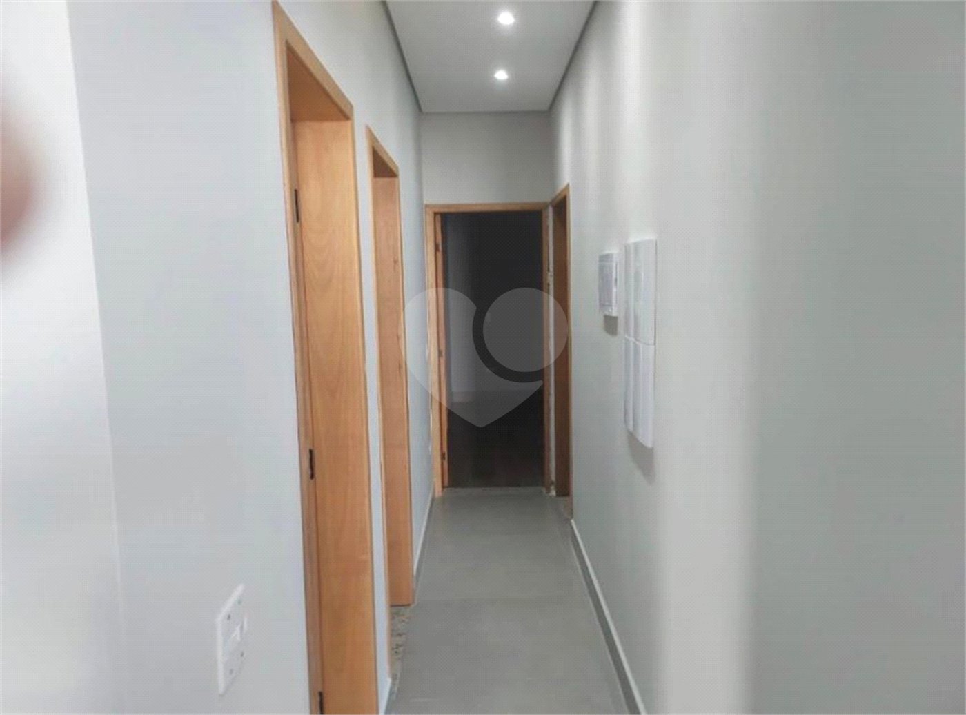 Casa Térrea à venda com 3 quartos, sendo 2 suítes, em Recanto das Primaveras I, Boituva, SP